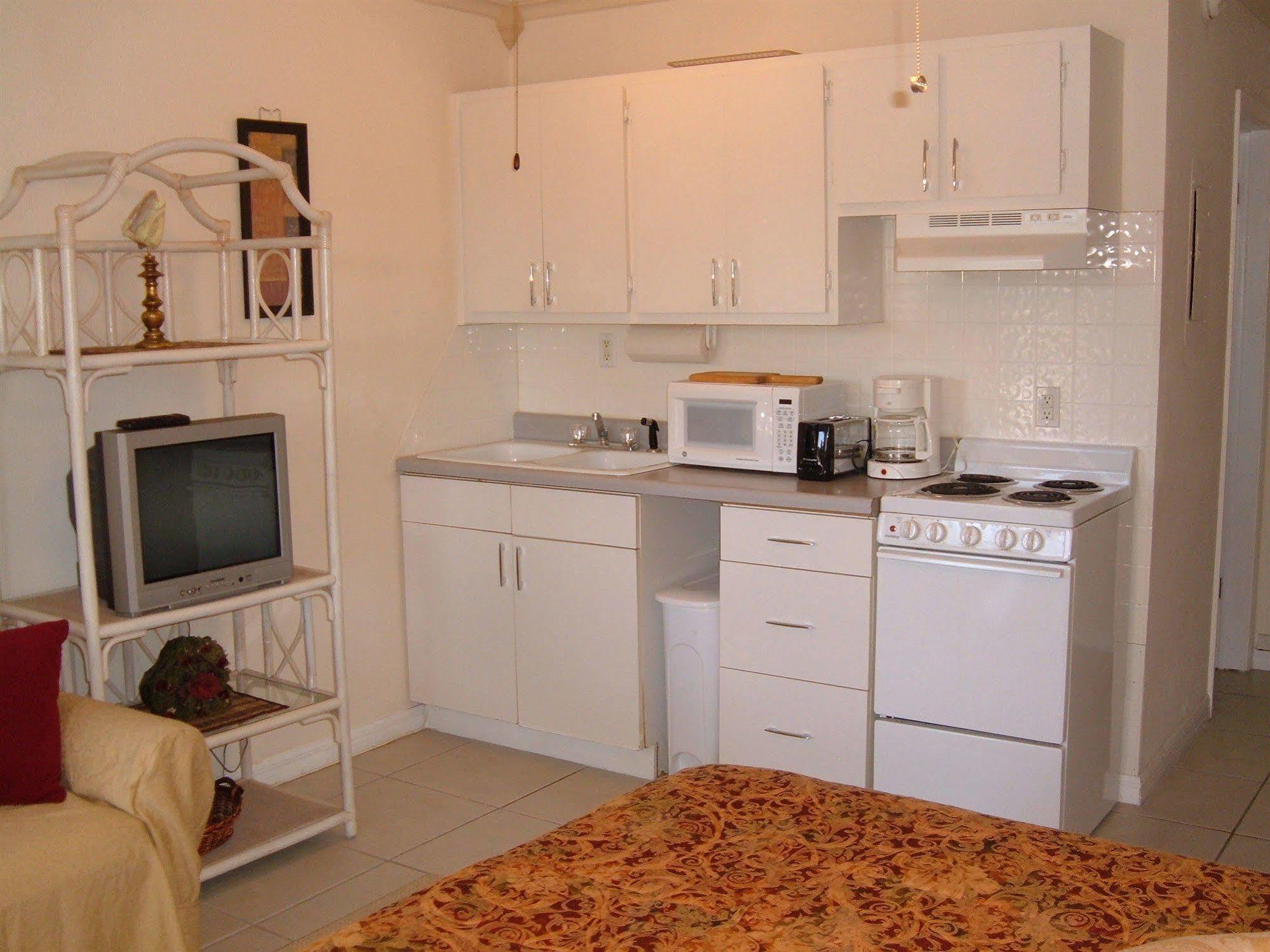 קייפ קורל Hideaway Waterfront Resort מראה חיצוני תמונה